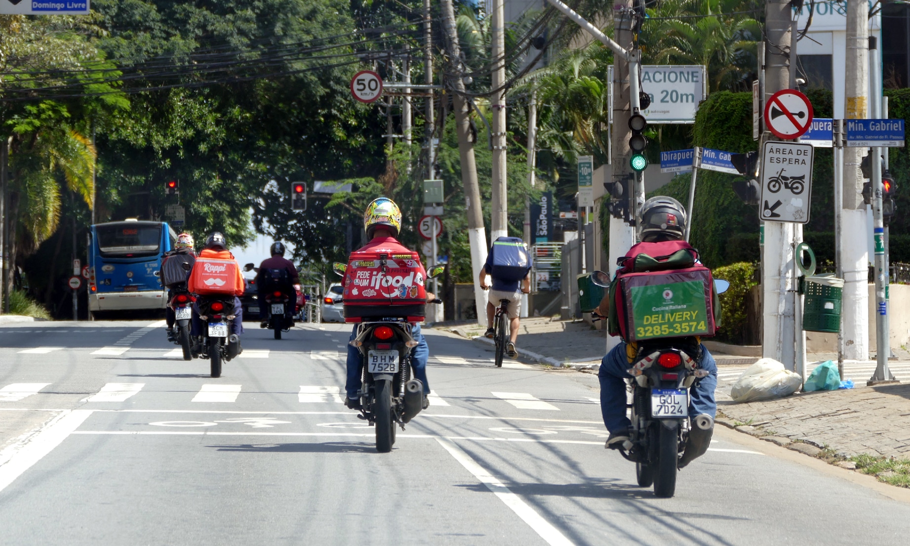 Governo do RN sanciona lei que garante crédito para mototaxistas e motoboy - Foto: Reprodução