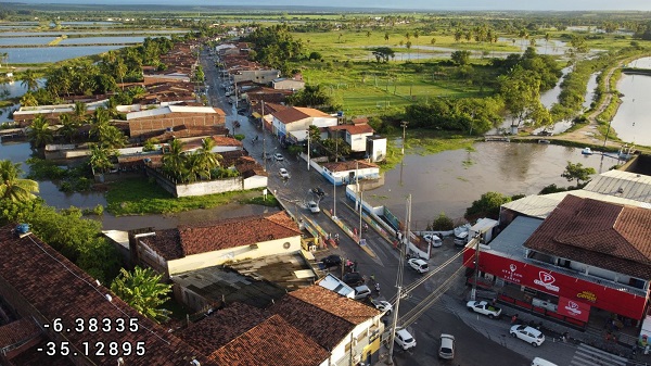 Situação do rio Curimataú é uma das mais críticas. Em Canguaretama, mais de 250 famílias ficaram desabrigadas/ Foto: cedida 