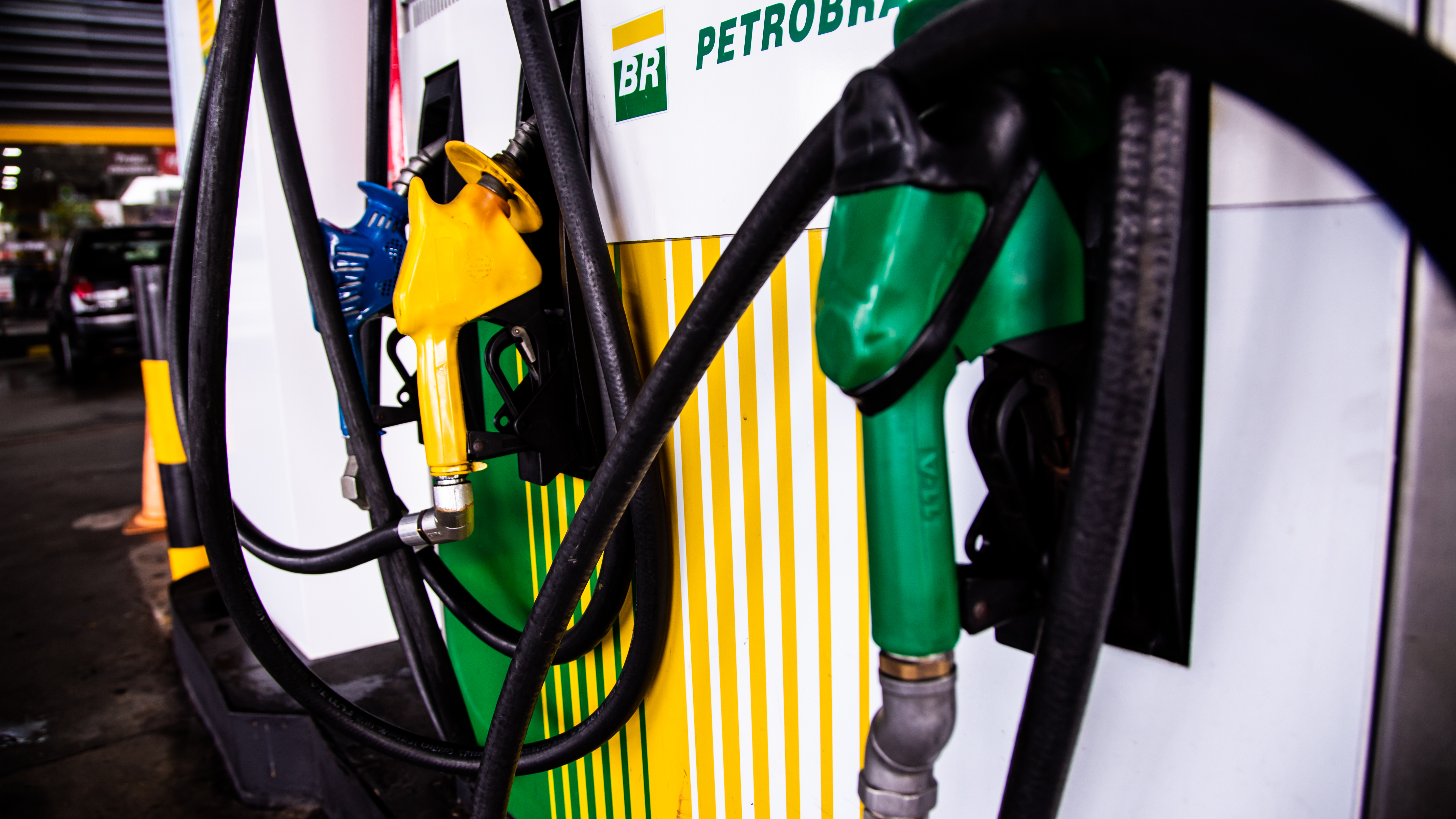 O ICMS do etanol estava em 23% e cairá quase 8% - Foto: Carlos Azevedo/NOVO Notícias