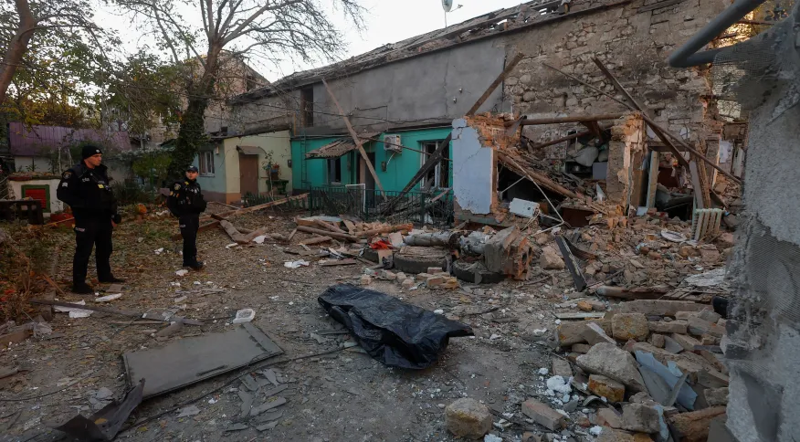 Ataque russo a Mykolaiv, na Ucrânia 1/11/2022 REUTERS/Valentyn Ogirenko