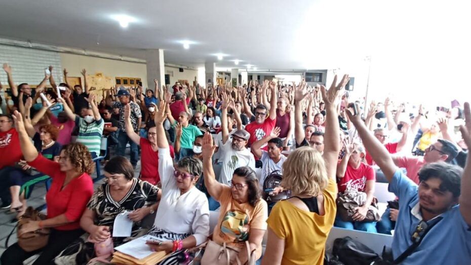Trabalhadores em educação aprovam deflagração de greve da categoria no Rio Grande do Norte - Foto: Divulgação/Sinte RN