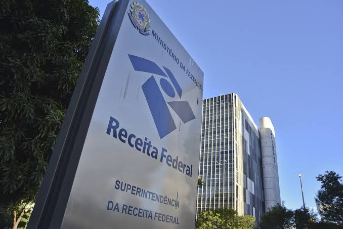 IsençSede da Receita Federal, em Brasília.| Foto: Agência Senado Leia mais em: https://www.gazetadopovo.com.br/economia/receita-anula-isencao-fiscal-a-lideres-religiosos-concedida-por-bolsonaro/ Copy