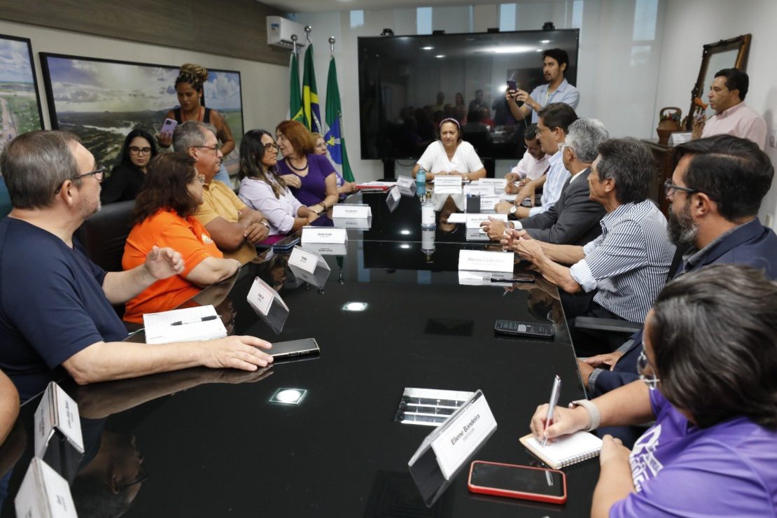 Governadora autorizou PGE a entrar com mandado de segurança contra Acórdão que estabelece data para 3.690 aposentadorias no RN. Foto: Humberto Sales/Assecom/RN