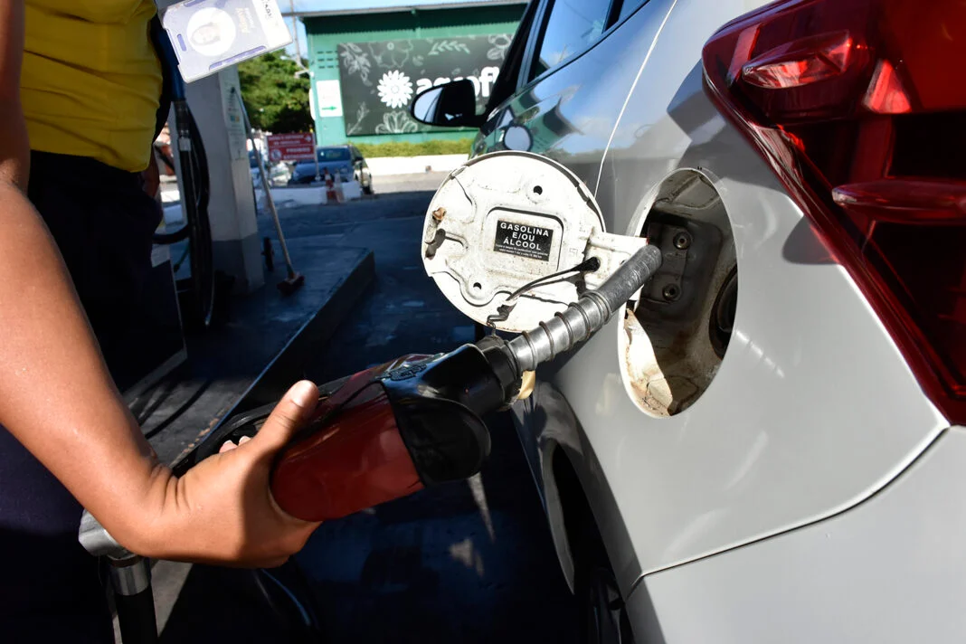 Com preço médio de R$ 6,07 no RN, litro da gasolina ficou no ranking dos cinco mais caros do país | Foto: Adriano Abreu