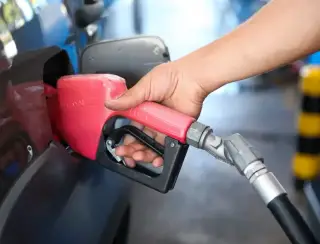 Gasolina no RN sobe R$ 0,05 com terceiro aumento seguido da 3R