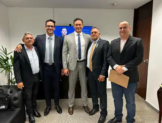 Prefeito Pinheiro e comitiva de vereadores de Angicos visitam senadores Styvenson Valentim e Rogério Marinho em busca de recursos para o município 
