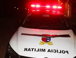 Exclusivo: Polícia Militar persegue homens que assaltaram pizzaria em Angicos, houve troca de tiros e apreensão de moto