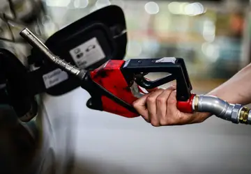 Medida facilita redução de tributos de combustíveis, e pode refletir em um preço menor da gasolina, diesel e gás (Foto: Marcello Casal Jr/Agência Brasil)