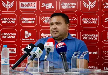 Souza, atual presidente do AMérica, oficializou sua candidatura à reeleição. Fotos: Canindé Pereira/América FC