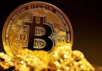 Bitcoin, o "ouro" das criptomoedas - Allison Morrowda CNN