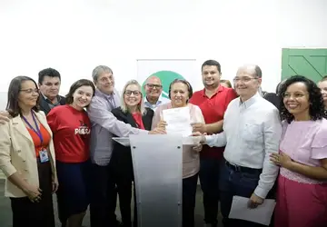 Governadora firma compromisso com o avanço e a melhoria da Saúde Pública do estado. - Foto: Carmem Félix