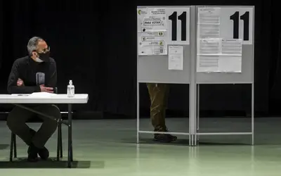 Portugueses vão às urnas em eleições legislativas antecipadas