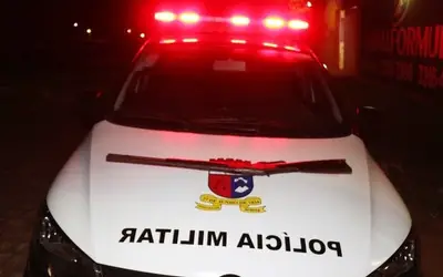 Exclusivo: Polícia Militar persegue homens que assaltaram pizzaria em Angicos, houve troca de tiros e apreensão de moto